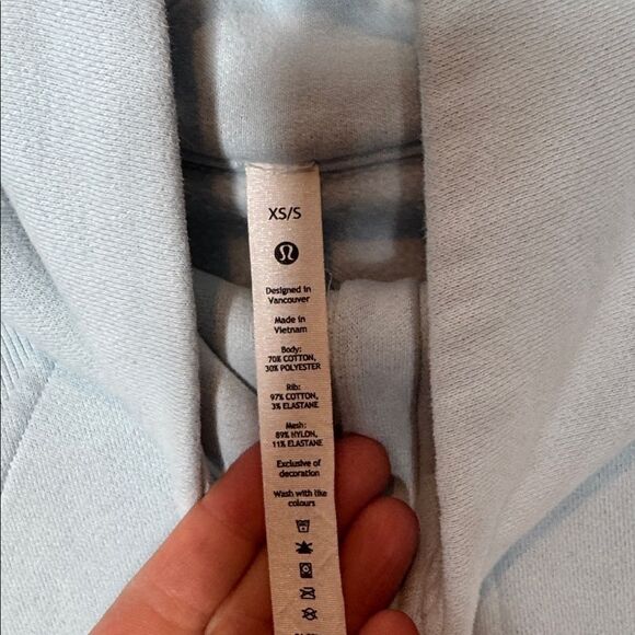 Lululemon Scuba Oversized Funnel Neck Half Zip In Powder Blue. Size XS/S. - Picture 8 of 10